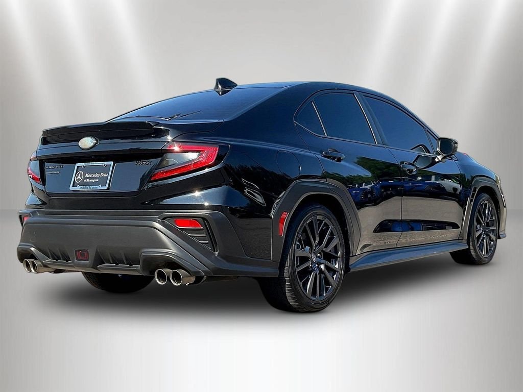 Used 2022 Crystal Black Silica Subaru Limited image 7