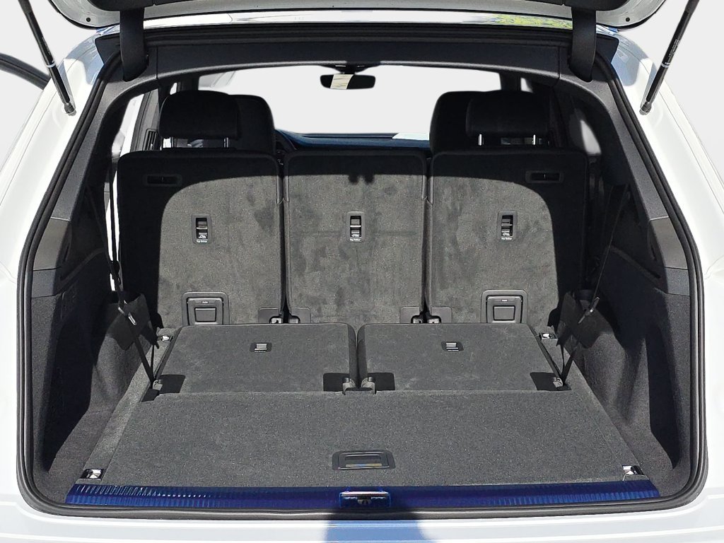 Used 2026 White/off-white Audi 55 Premium Plus image 14