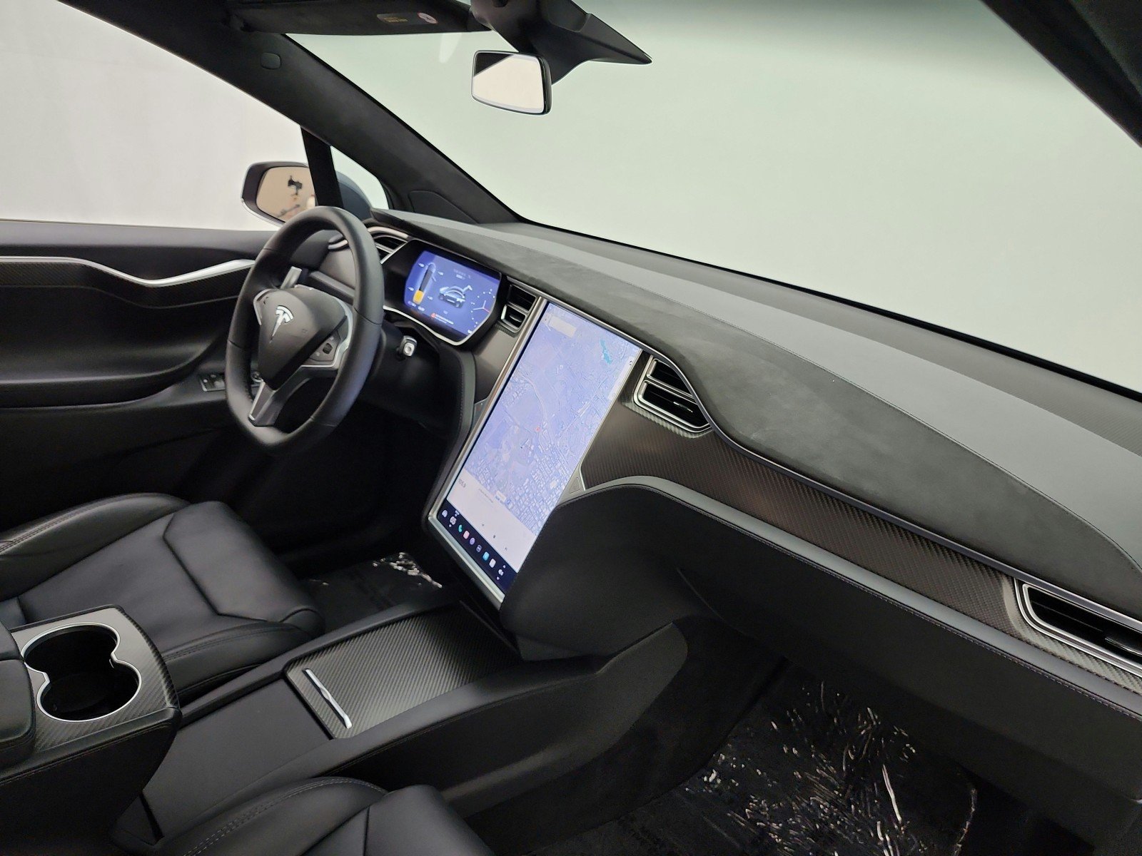 Used 2017 Midnight Silver Metallic Tesla 90D image 18
