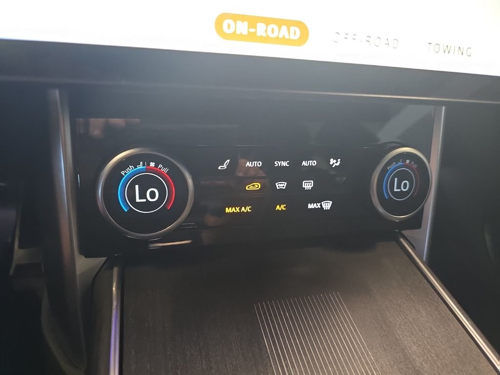 Certified Used 2023 Black Land Rover First Edition image 27