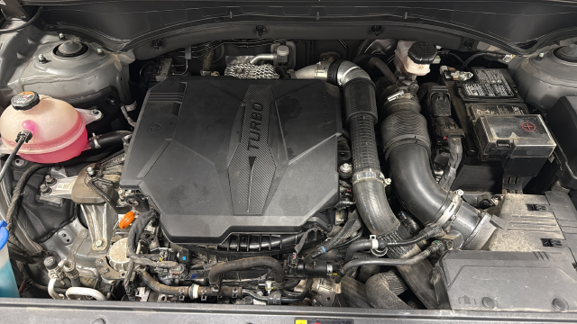Used 2022 Hampton Gray Hyundai Calligraphy image 27