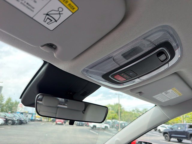 Used 2025 Soultronic Orange Pearl Hyundai SEL image 23