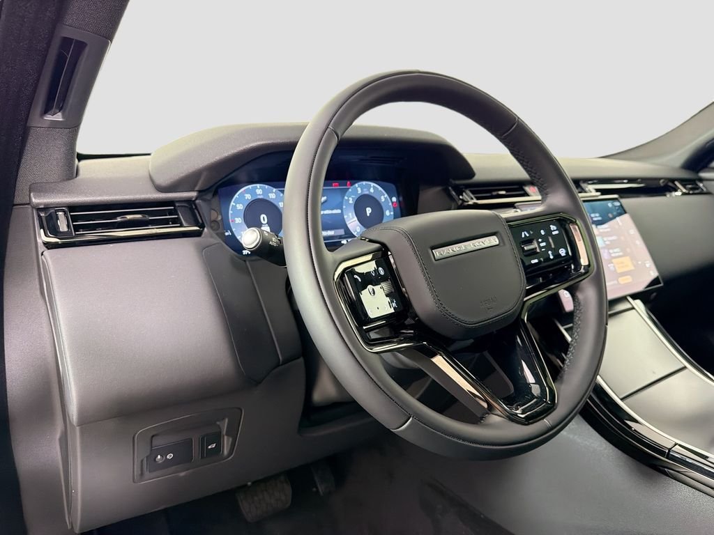 New 2026 Santorini Black Land Rover S image 9