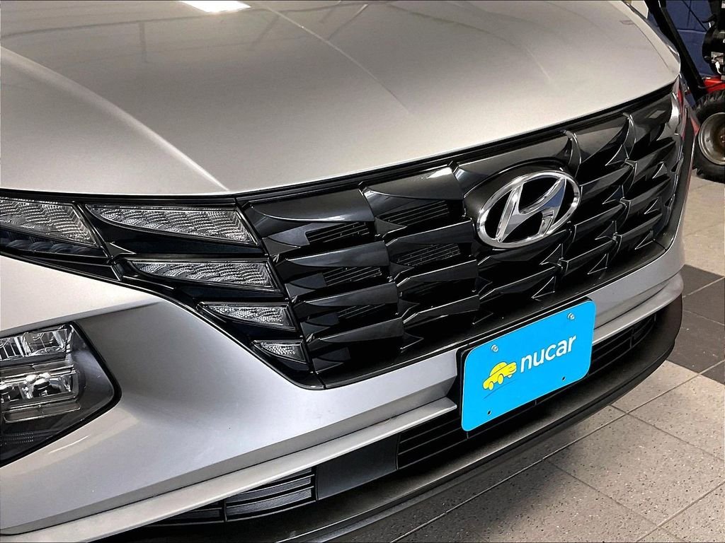 Used 2024 Silver Hyundai SE image 30