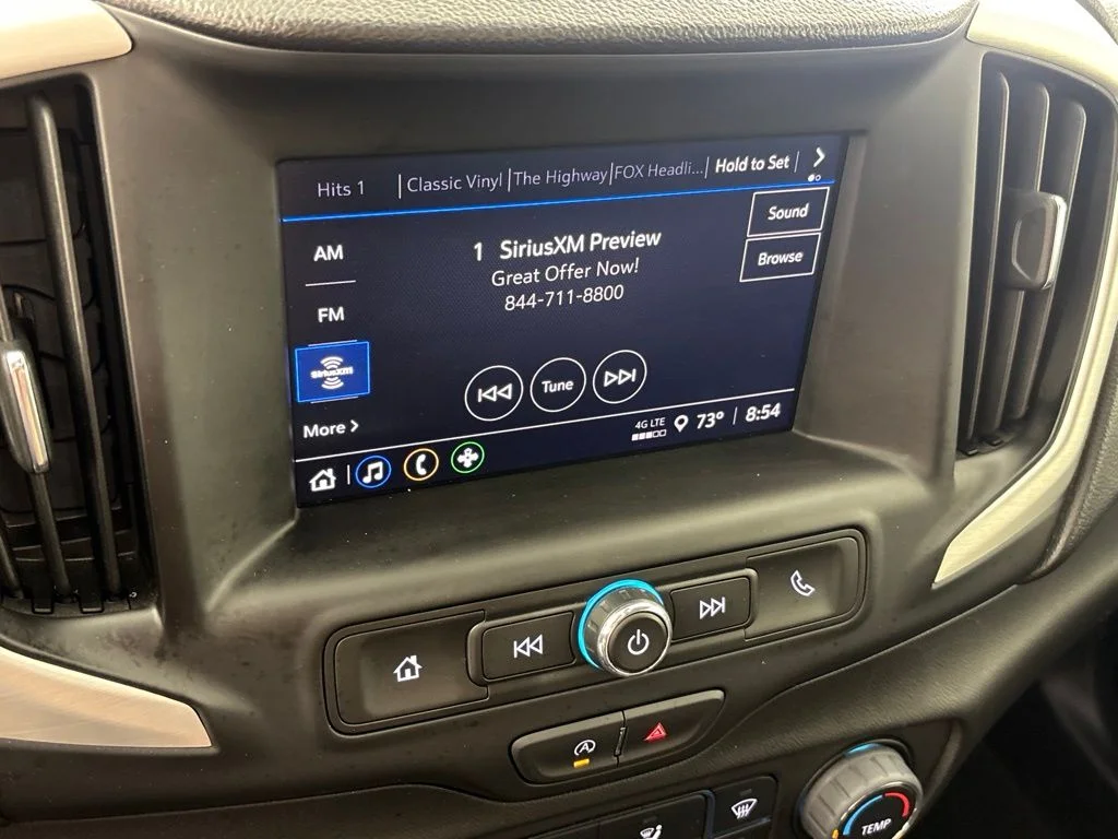 Used 2024 White GMC SLE image 37