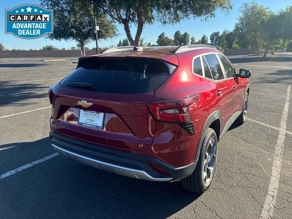 Used 2025 Crimson Metallic Chevrolet LT image 3