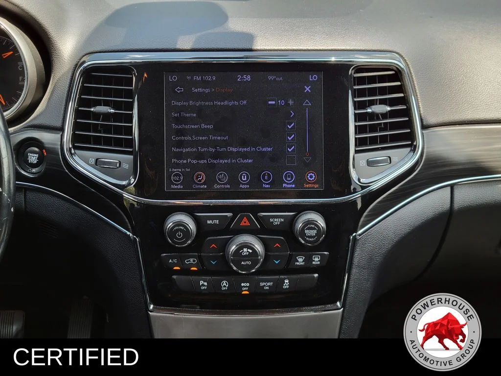 Used 2019 Silver Jeep Limited image 23