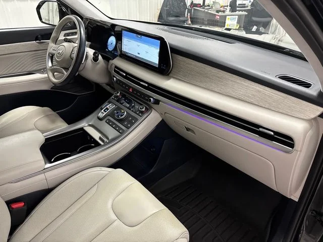 Used 2023 Black Hyundai Calligraphy image 49