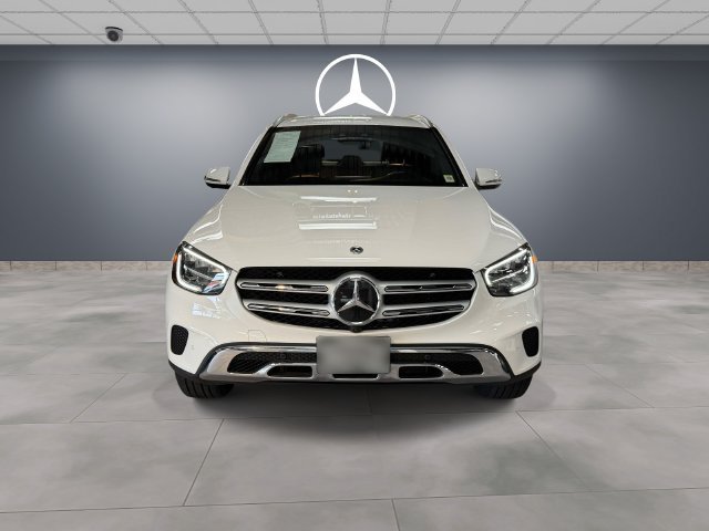 Certified Used 2022  Mercedes-Benz GLC 300 image 2