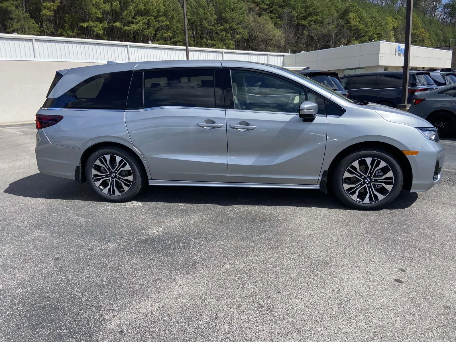 New 2026 SOLAR SILVER METALLIC Honda ELITE AUTO image 2