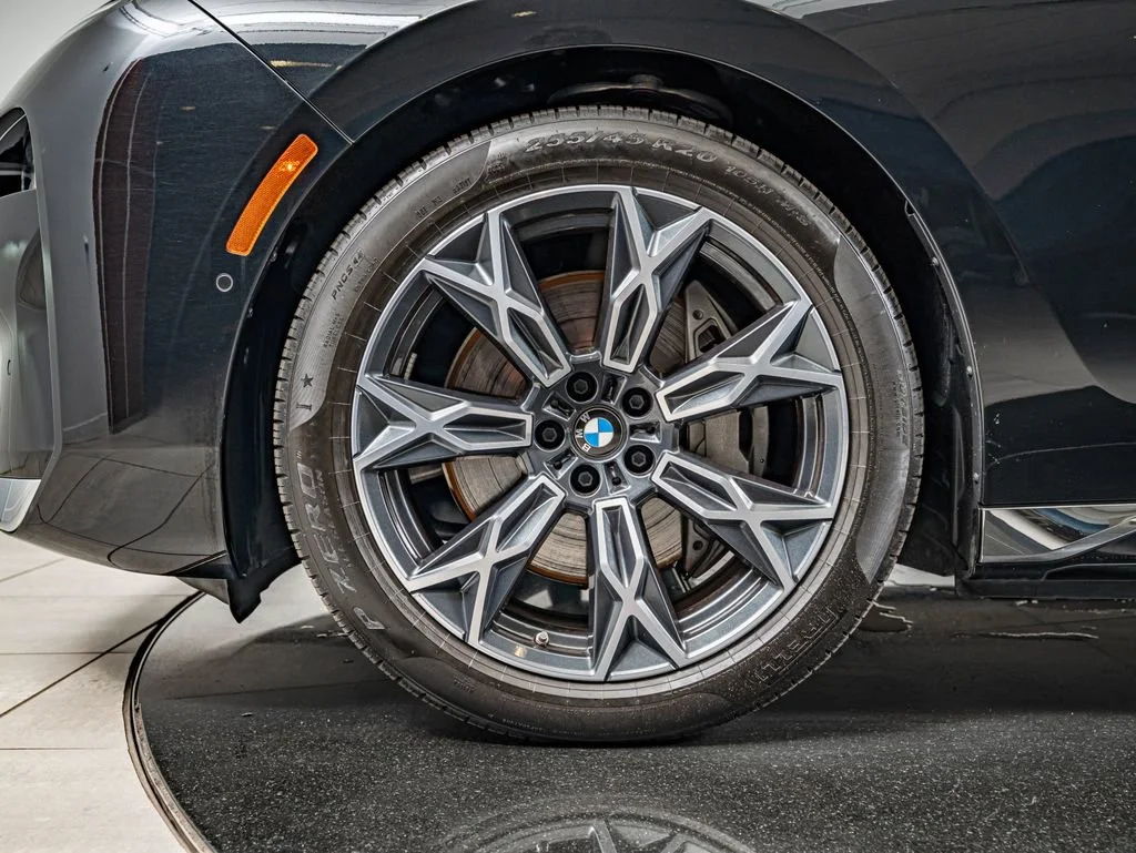 Used 2024 Black Sapphire Metallic BMW eDrive50 image 10
