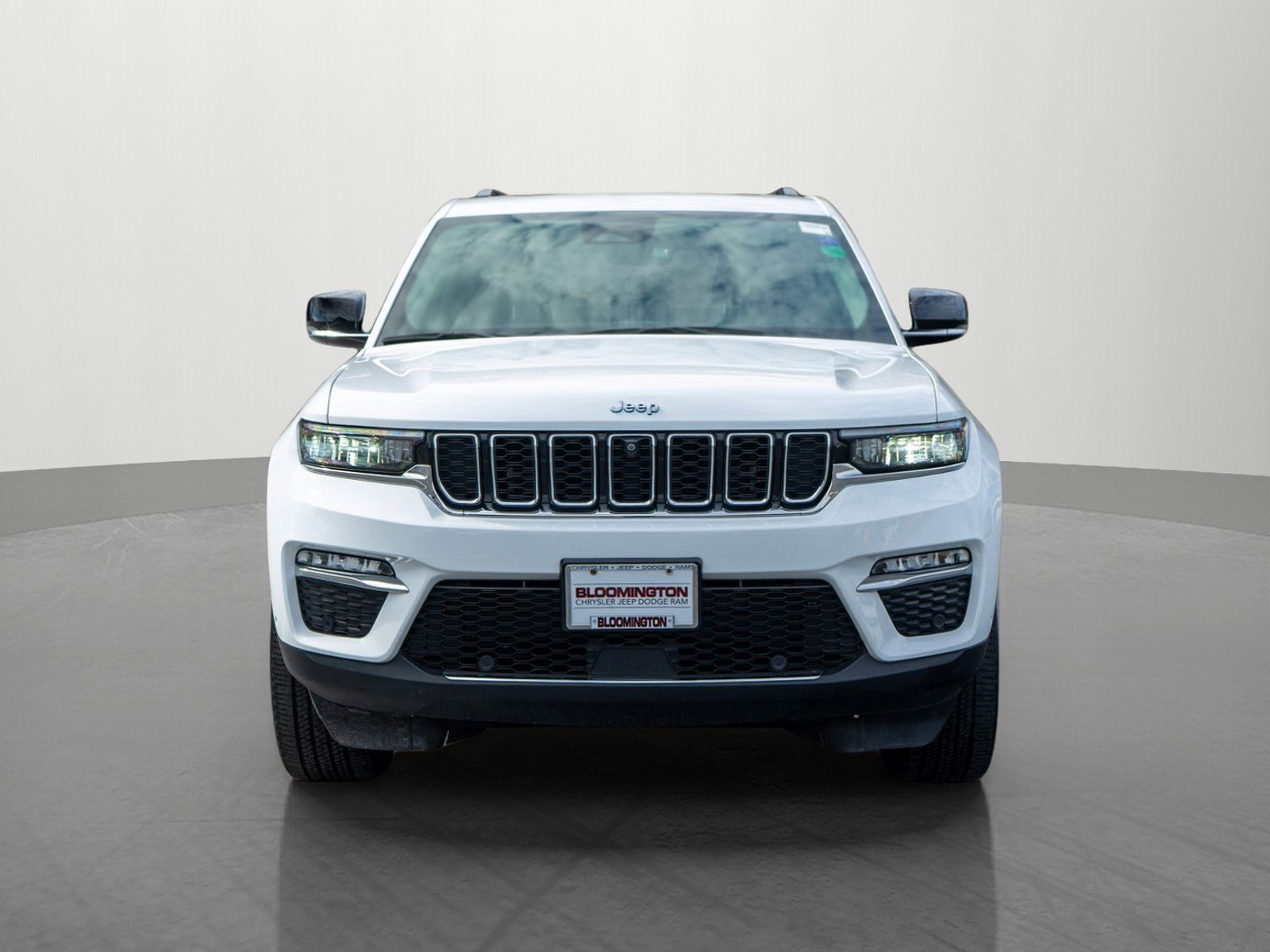 Used 2022 Jeep Grand Cherokee 4xe with VIN 1C4RJYB68N8758522 for sale in Minneapolis, Minnesota