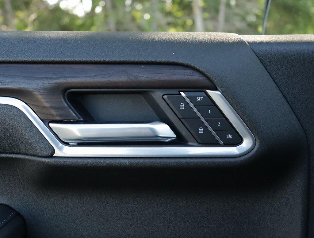 2026 GMC Sierra 1500 SLT - Photo 26