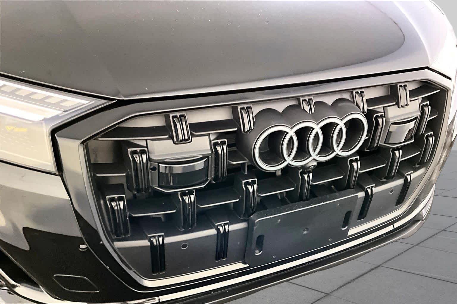 Used 2025 Mythos Black Metallic Audi Prestige image 32