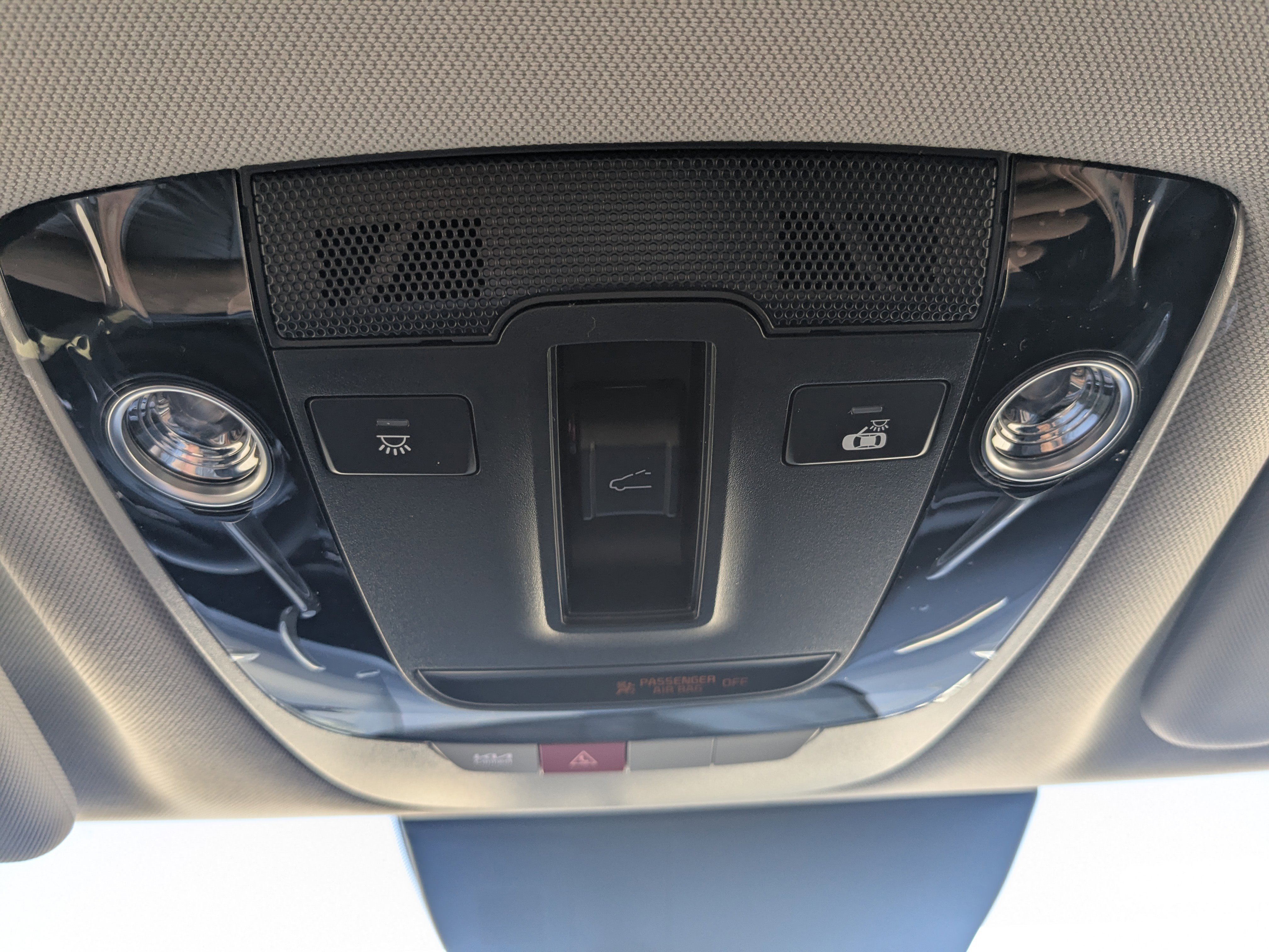 New 2026 Gravity Gray Kia SX Prestige image 32
