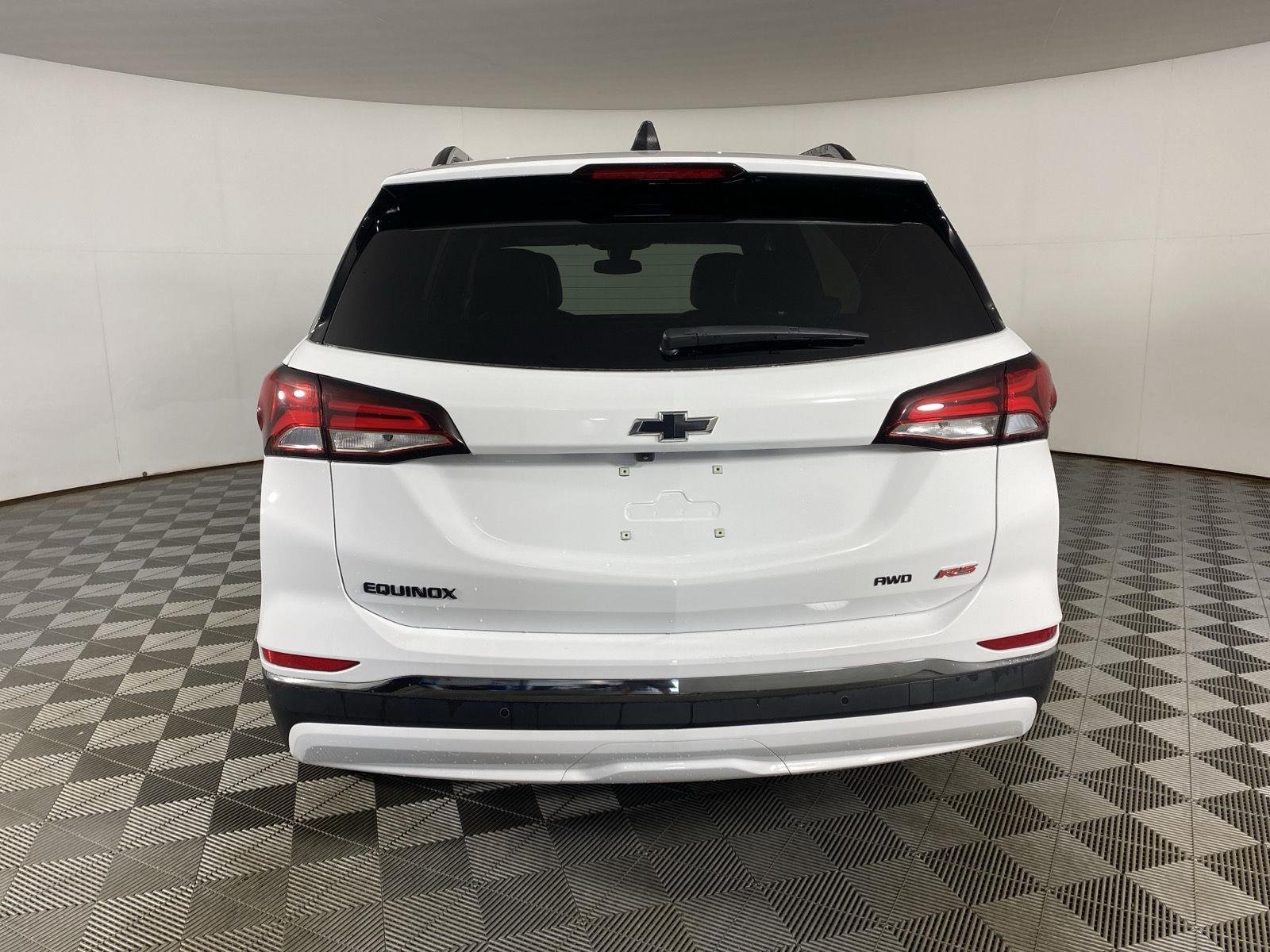 Used 2023 Summit White Chevrolet RS image 6
