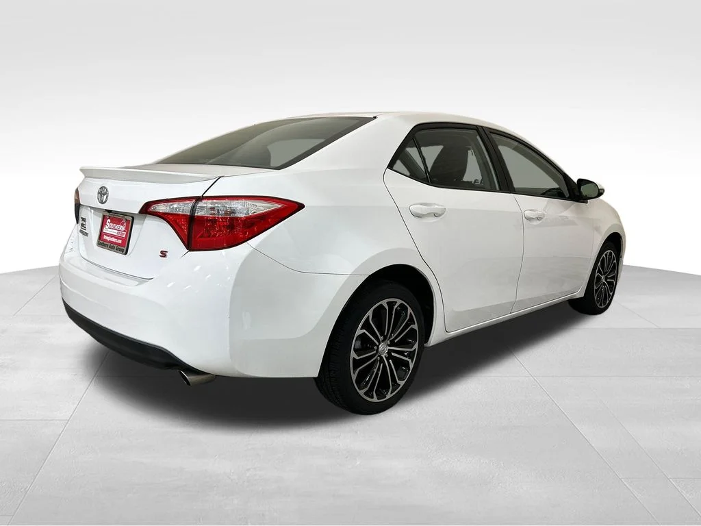Used 2015 White Toyota S Plus image 5