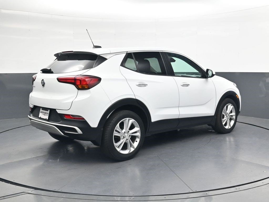 Used 2021 Summit White Buick Preferred image 4