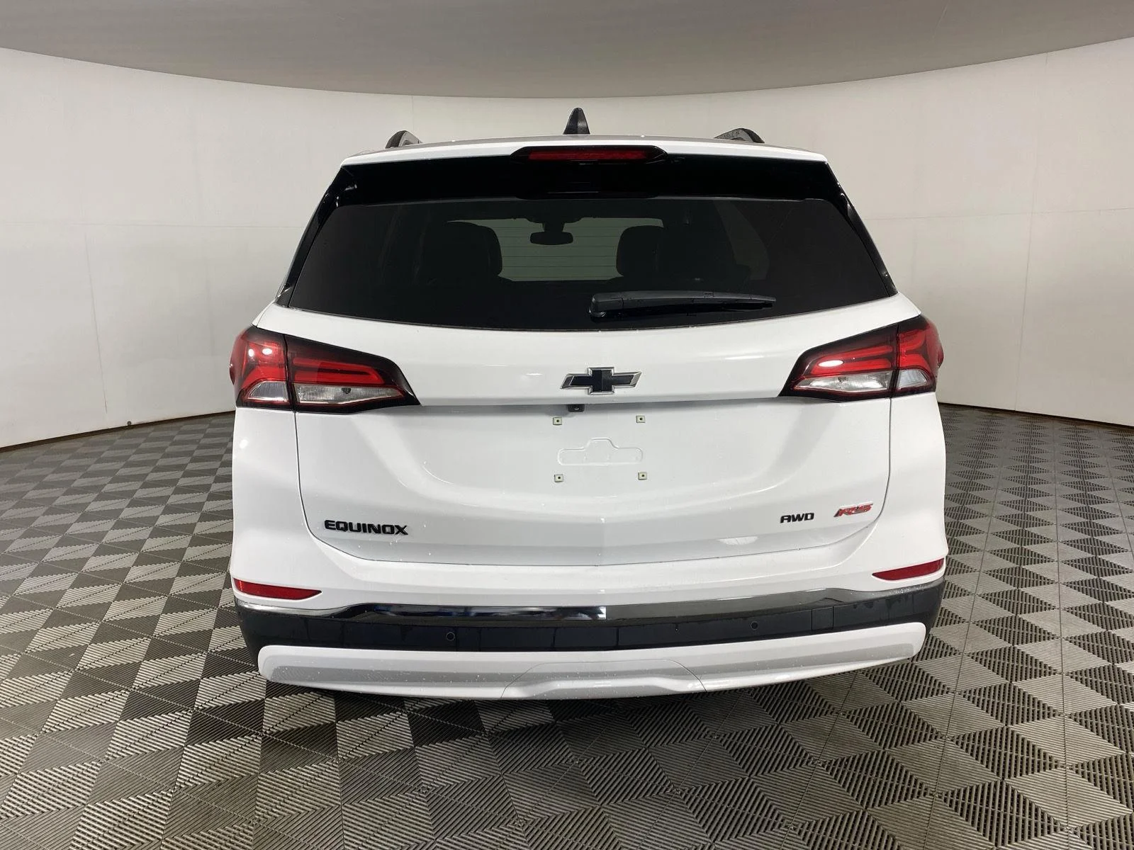 Used 2023 Summit White Chevrolet RS image 6