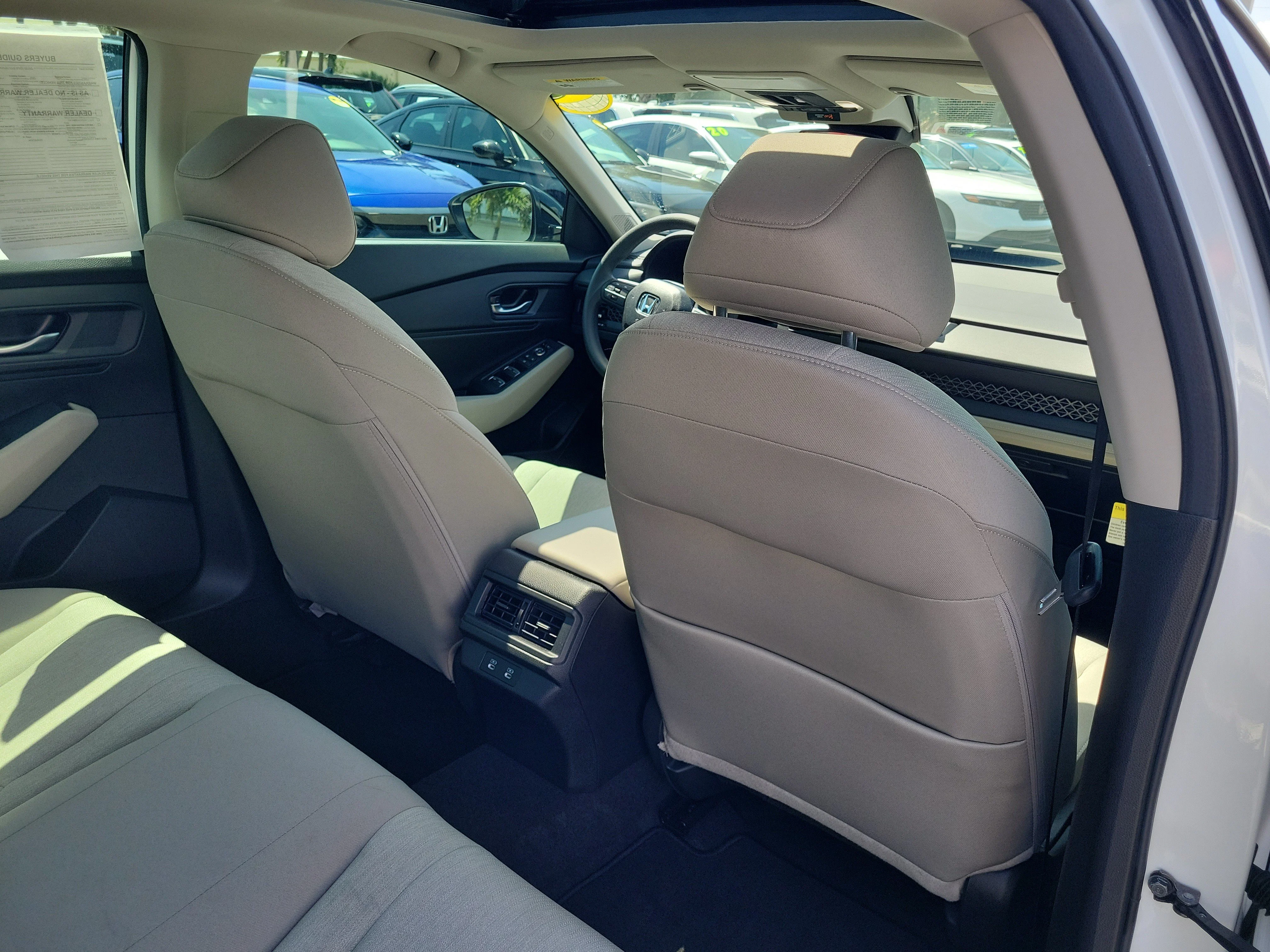 2025 Honda Accord SE - Photo 47