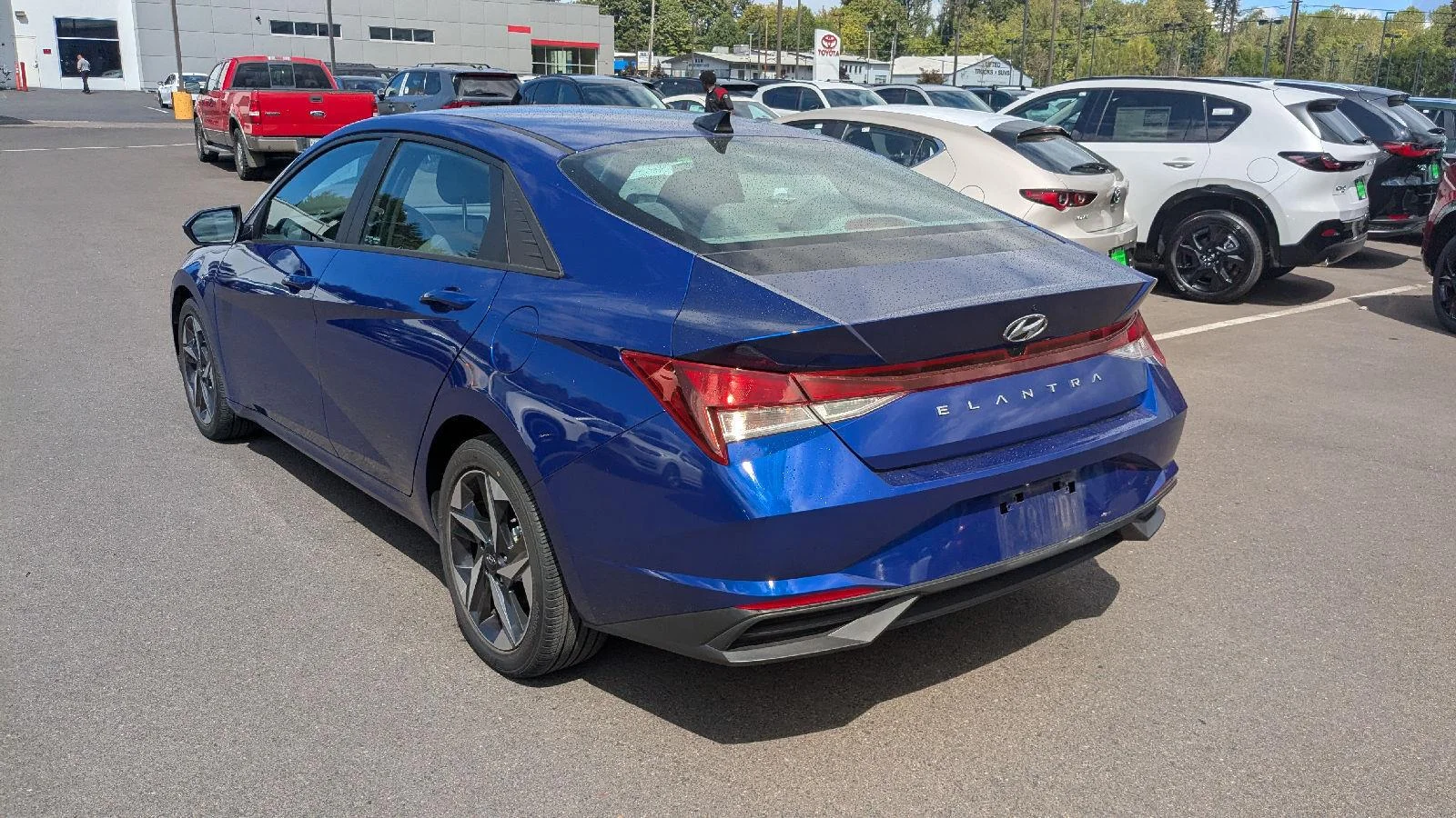 Used 2023 Intense Blue Hyundai SEL image 2