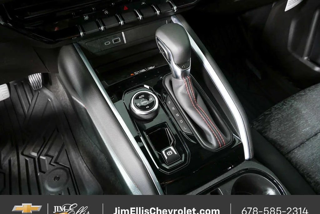 2026 Chevrolet Colorado Z71 - Photo 16