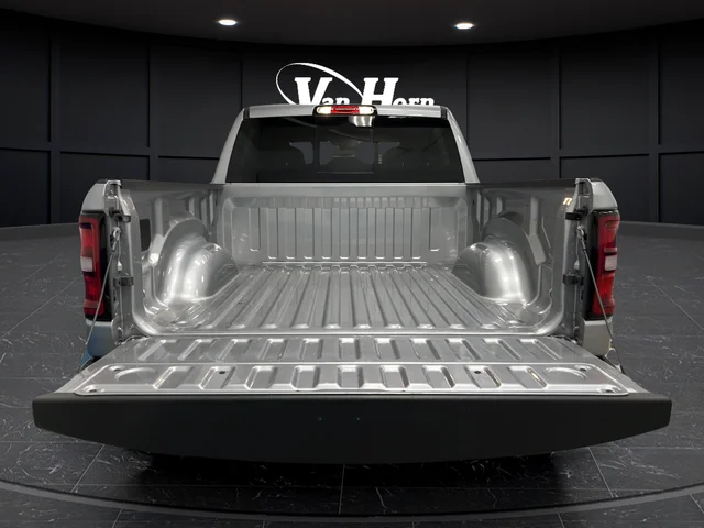 Used 2025 Billet Silver Metallic Ram Big Horn/Lone Star image 26