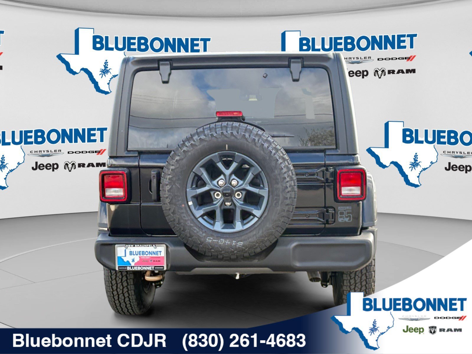 New 2026 Black Clear-Coat Exterior Paint Jeep 85th Anniversary image 6