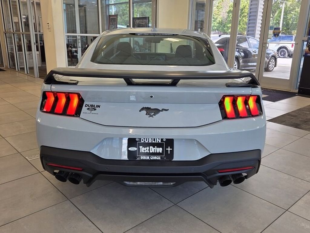New 2026 Avalanche Gray Ford EcoBoost® Premium Fastback image 9