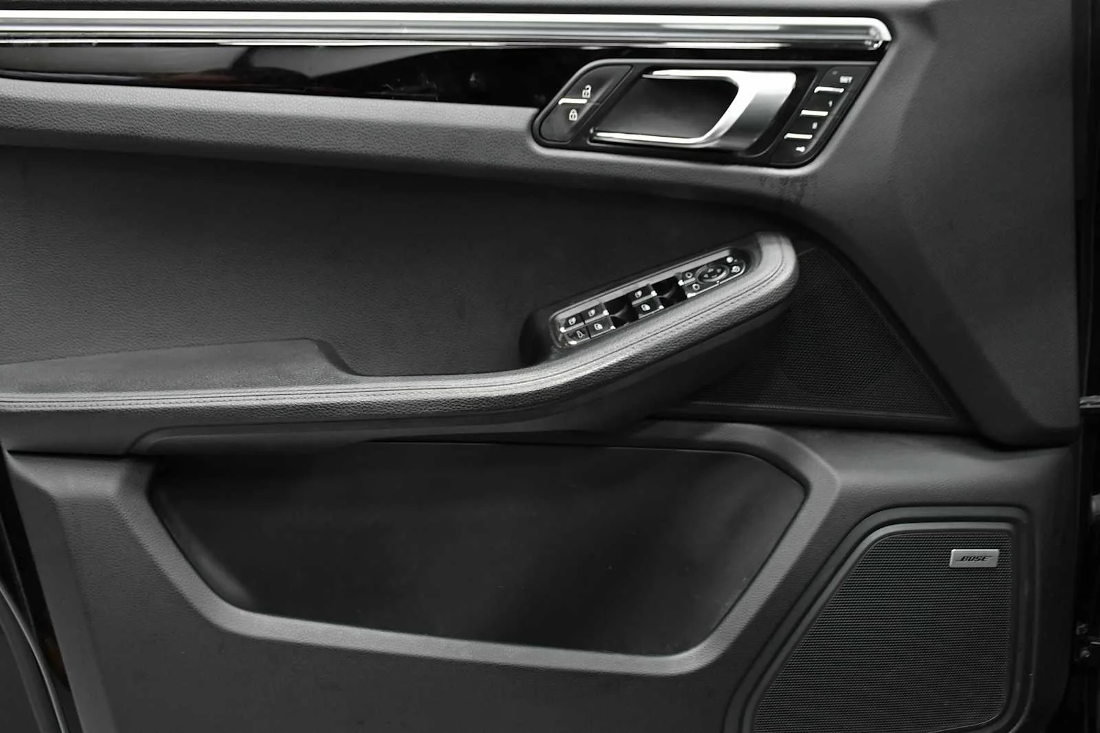 Used 2020 Black Porsche S image 13