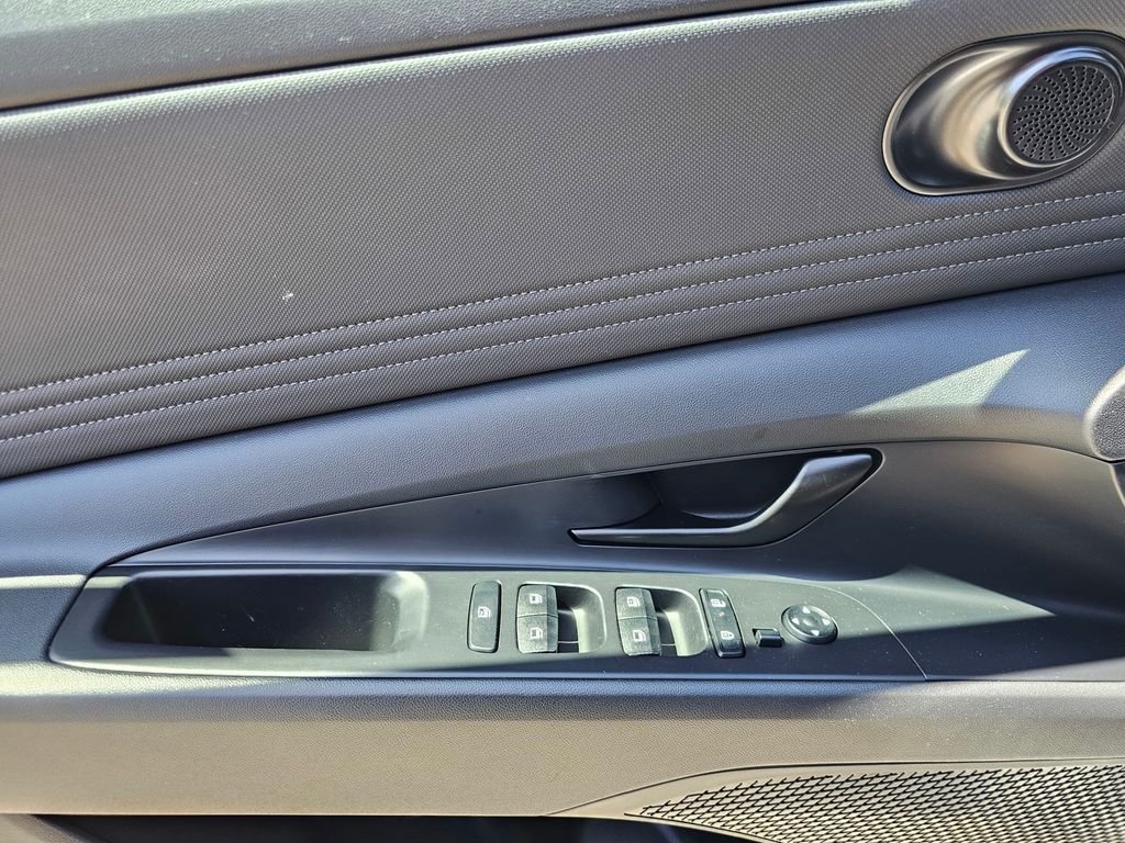 2026 Hyundai Elantra SEL Sport - Photo 22