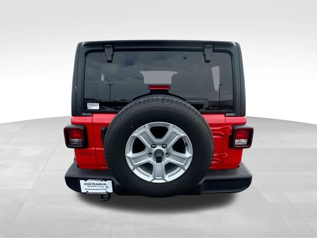 Used 2021 Red Jeep Unlimited Sport S image 7