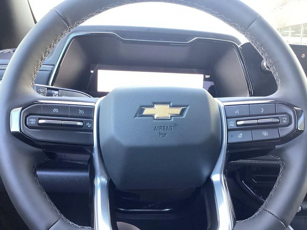 New 2026 Summit White Chevrolet LT image 11