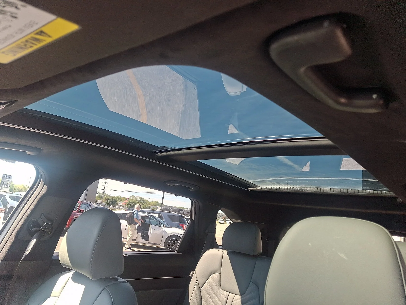 Certified Used 2025 White Kia X-Line SX Prestige image 14