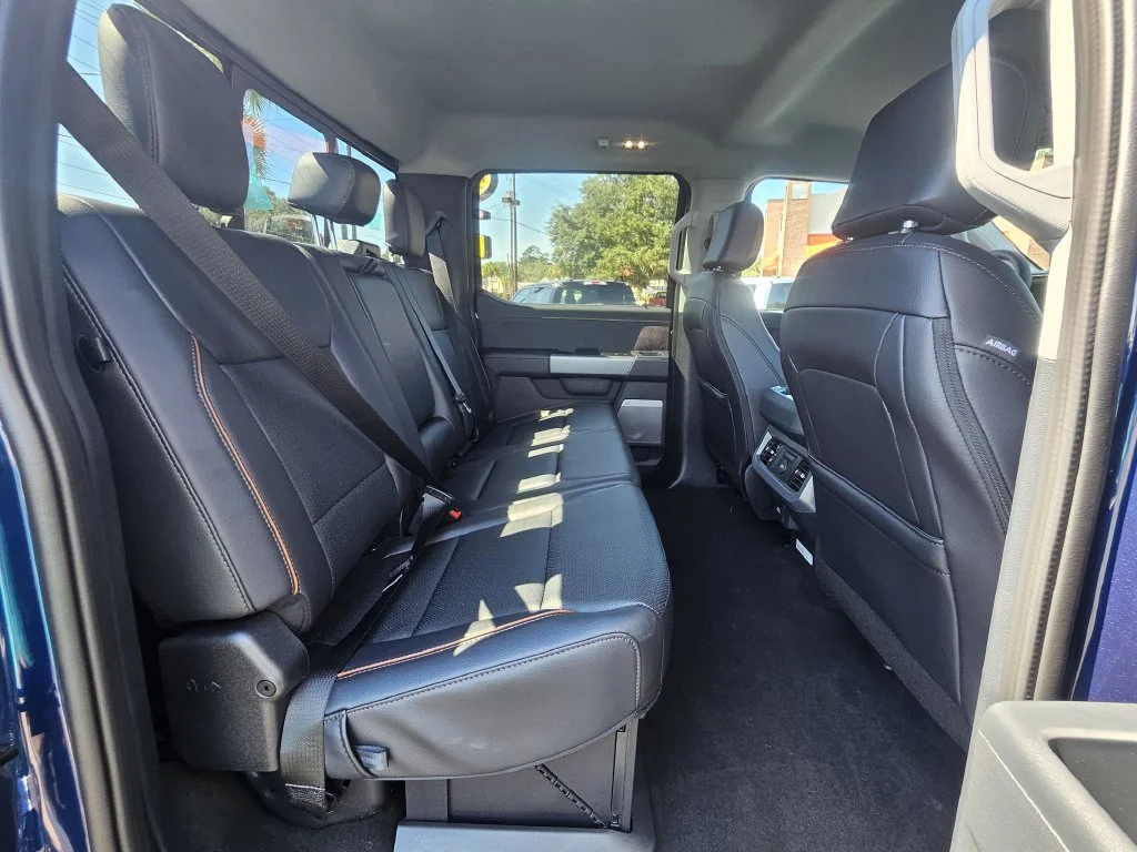 New 2027 Blue Ford Lariat image 27