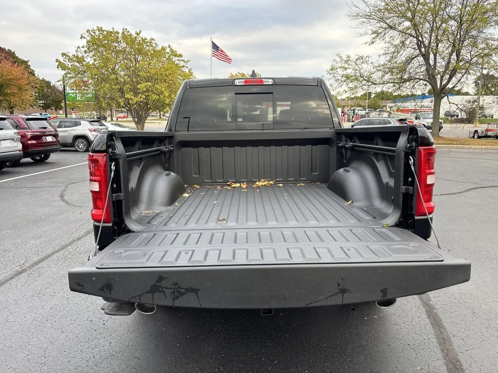 2026 RAM 1500 Laramie - Photo 25