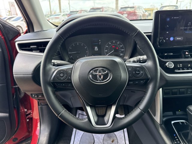 Used 2024  Toyota LE image 14