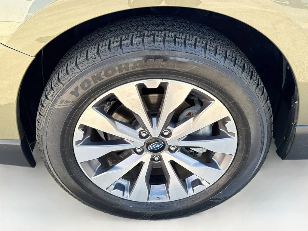 Used 2019 Green Subaru 2.5i image 41