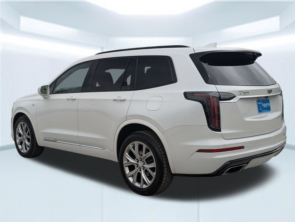 Used 2020 CRYSTAL WHITE TRICOAT Cadillac AWD Sport image 4
