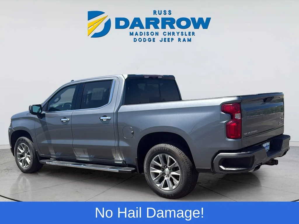 Used 2021 Gray Chevrolet High Country image 3