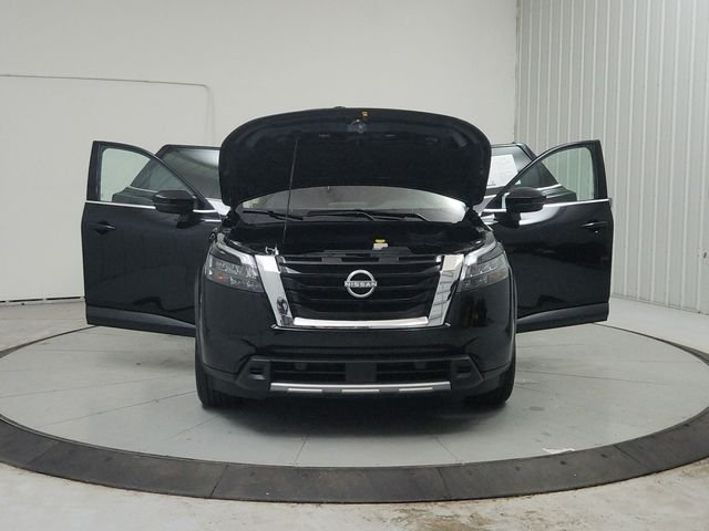 Used 2025 Black Nissan SL image 11