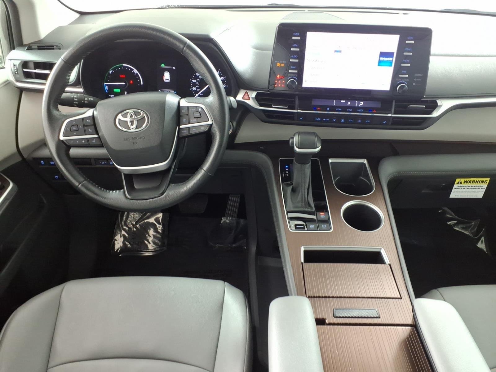 2024 Toyota Sienna XLE - Photo 22