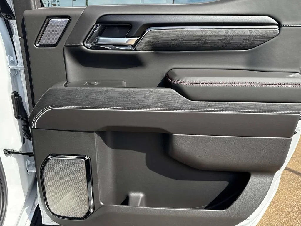 2026 GMC Sierra 1500 AT4X - Photo 29