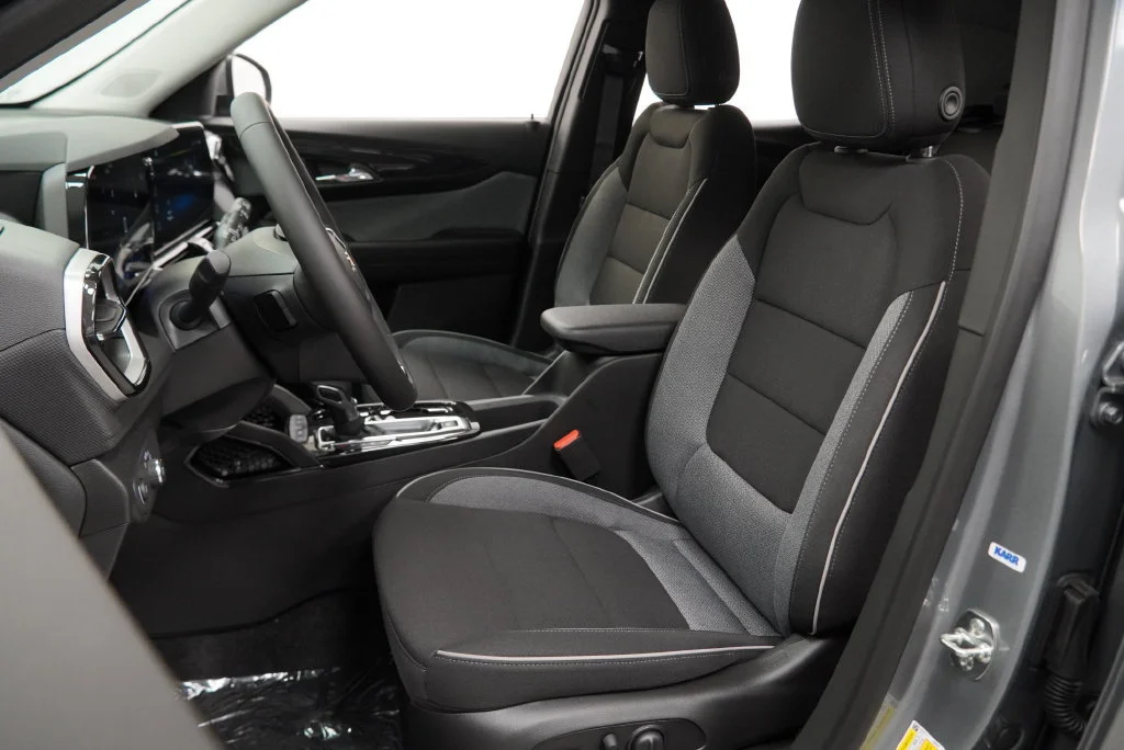 New 2026 Sterling Gray Metallic Chevrolet LT image 4