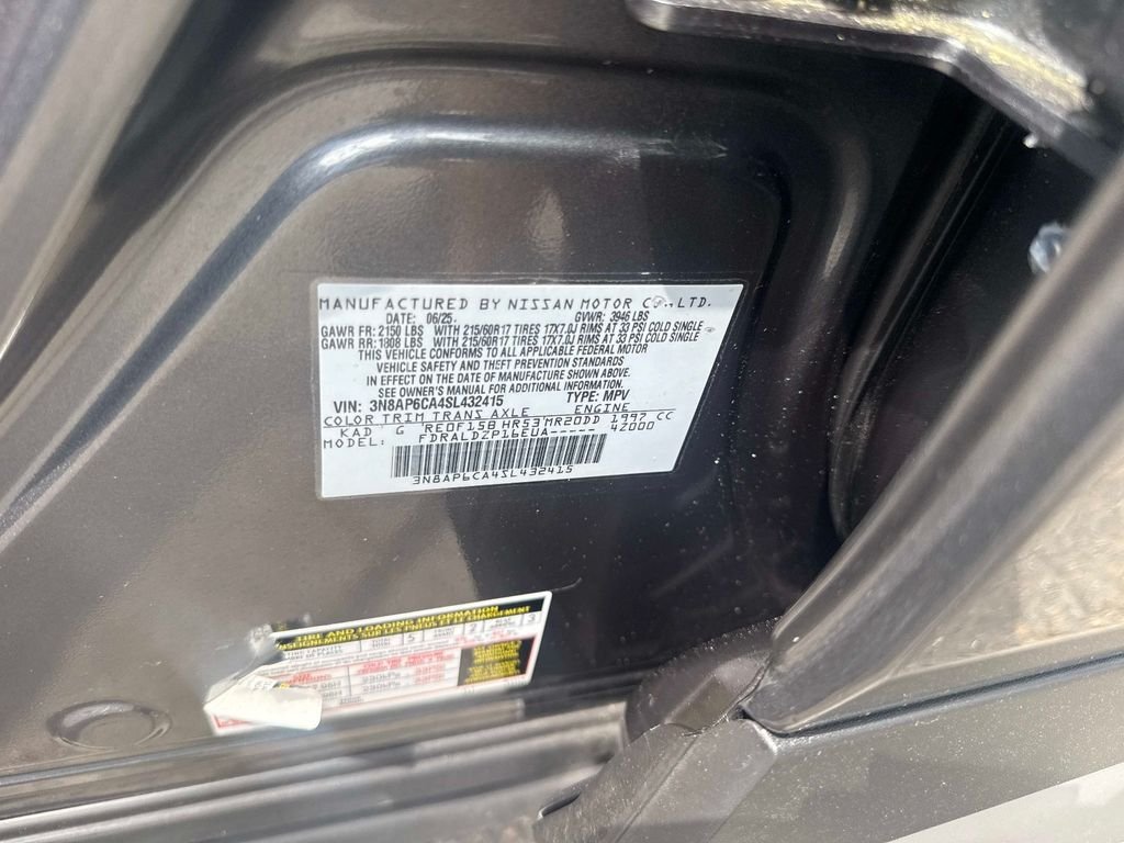 Used 2025 Gray Nissan SV image 18
