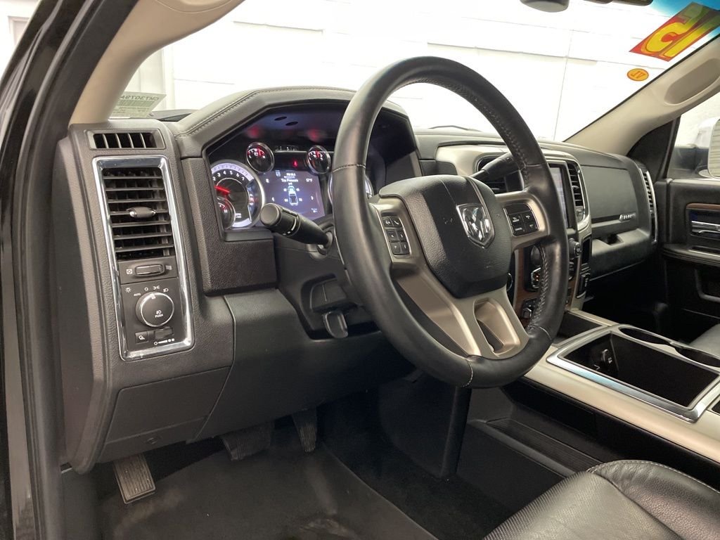 Used 2015 Black Ram Laramie image 13