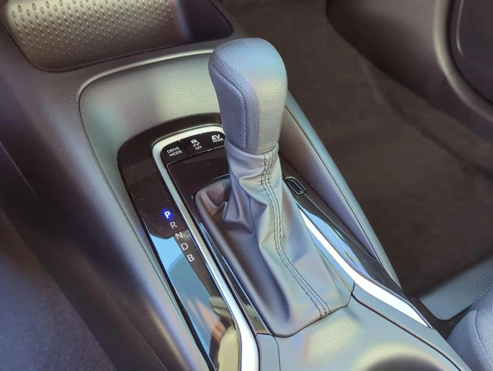 Used 2026 Windchill Toyota Hybrid LE image 19