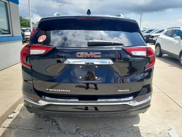 Used 2024 Black GMC Denali image 6