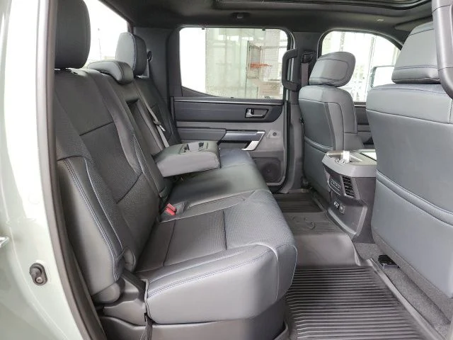 2026 Toyota Tundra Platinum - Photo 25