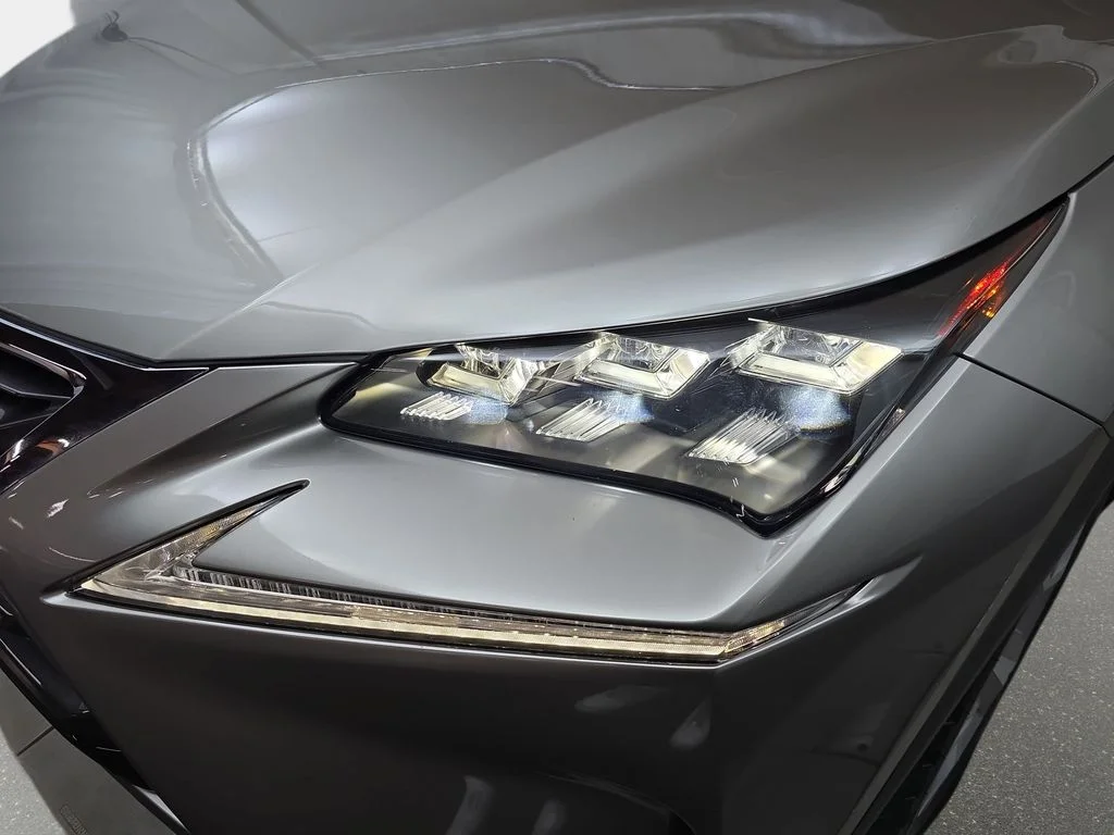 Used 2017 Silver Lexus 200t image 32